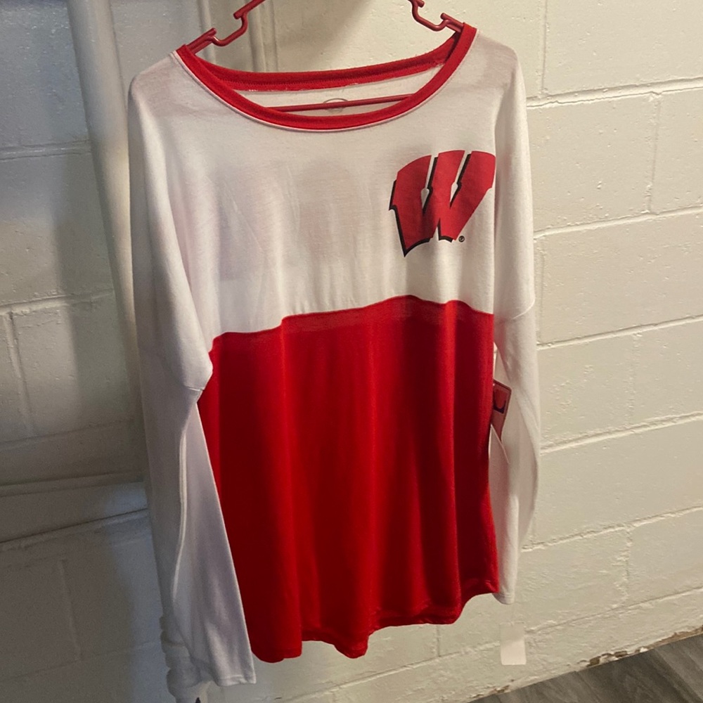 Womens size large badger long sleeve T